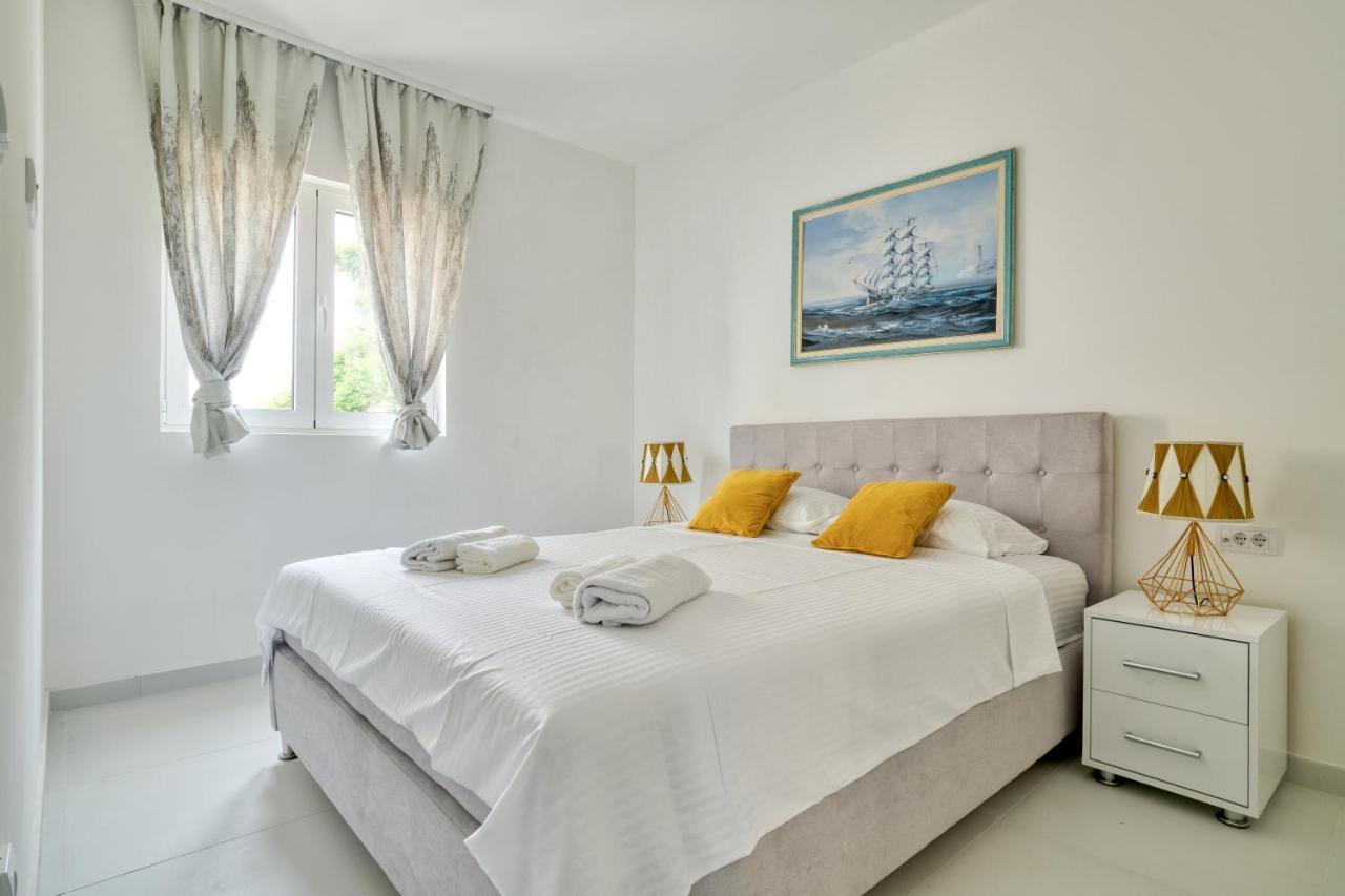 The Golden Luxury Apartments Kotor Exterior photo