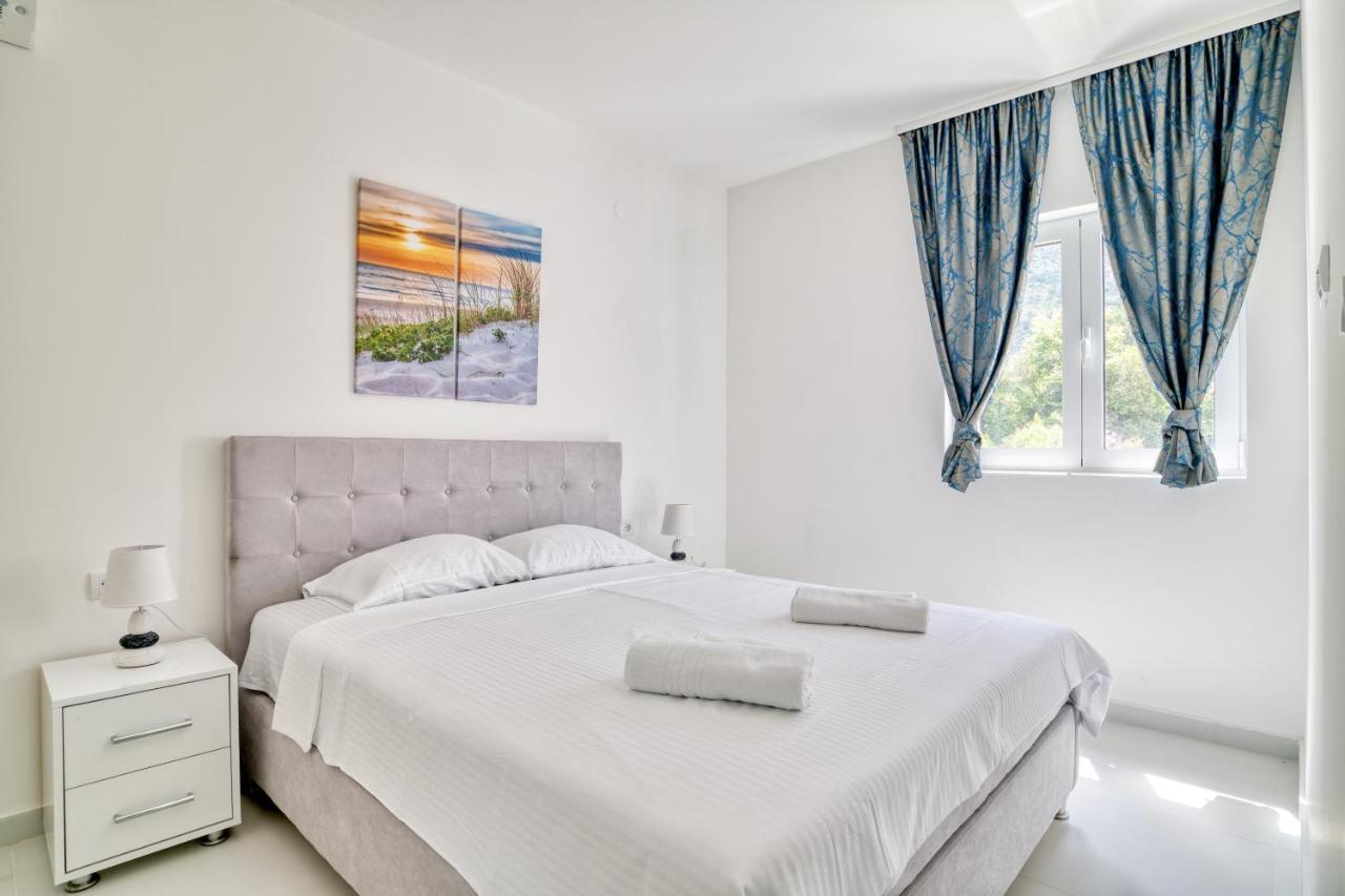 The Golden Luxury Apartments Kotor Exterior photo