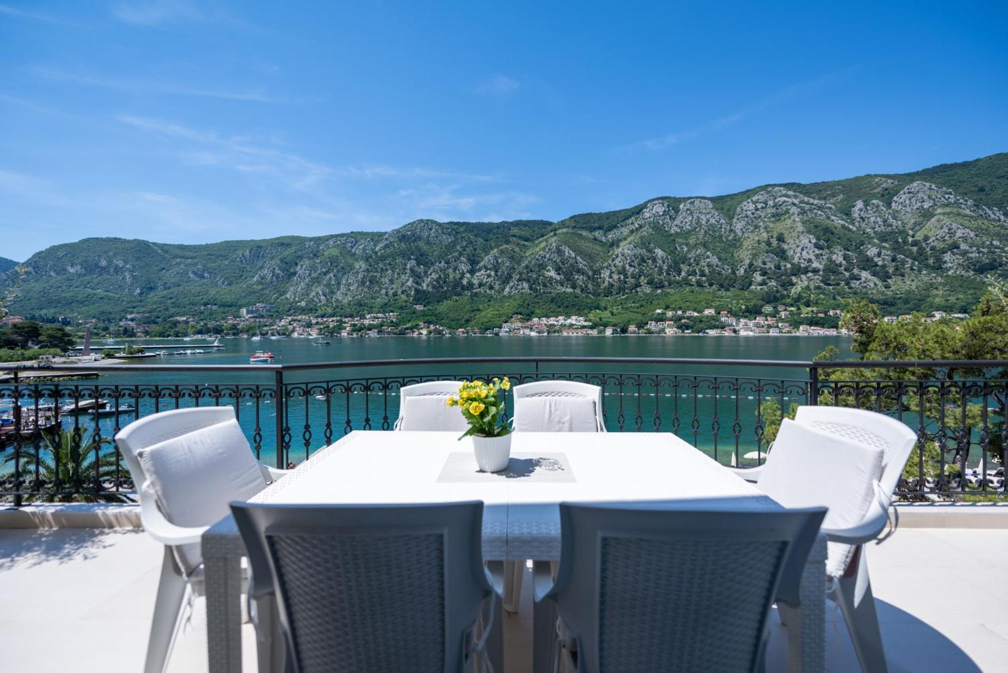 The Golden Luxury Apartments Kotor Exterior photo